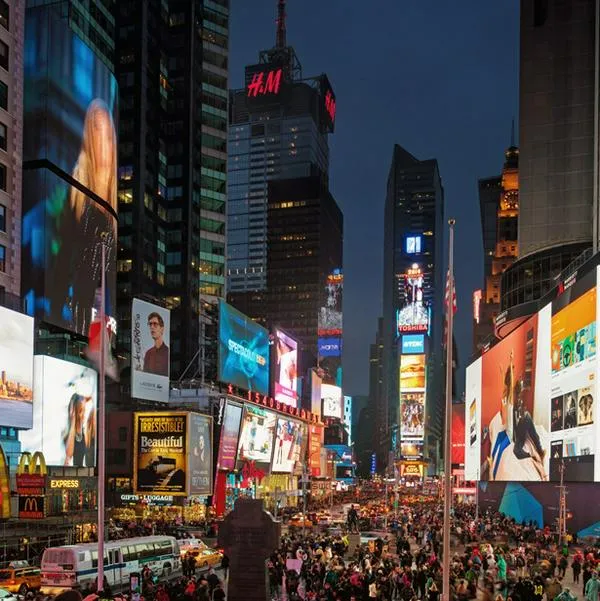 Aviso a quienes viajen a Estados Unidos pronto: les harán revisión clave