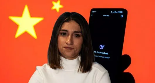 Laura Sarabia no pudo hacer videollamado por problema en China.