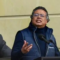 Gustavo Petro pide a la Corte Suprema investigar al presidente del Senado, Efraín Cepeda