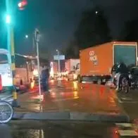 Lluvias y manifestaciones con trancones