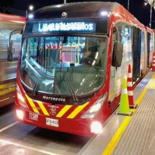 Accidente de Tránsito obliga cierre de estación Parques de Transmilenio hoy