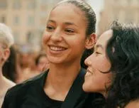 El descubrimiento de la sexualidad y una sátira social se proyectaron en Cannes