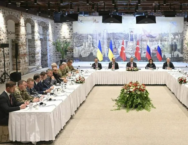 Concluye diálogo entre Rusia y Ucrania con canje de prisioneros, pero no tregua