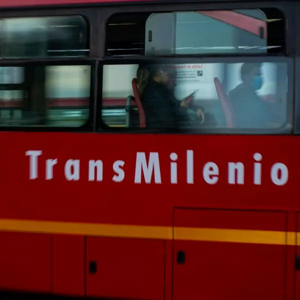 Bus de Transmilenio.