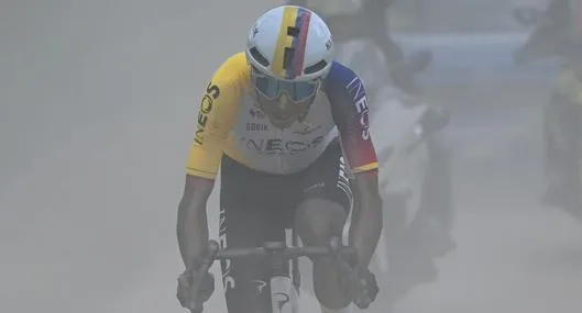 Egan Bernal en etapa 9 del Giro de Italia