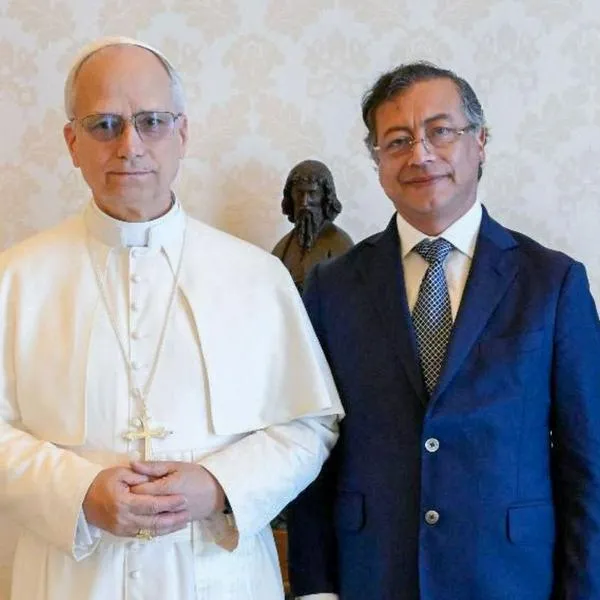 Gustavo Petro volvería a negociar con el Eln y la sede sería el Vaticano