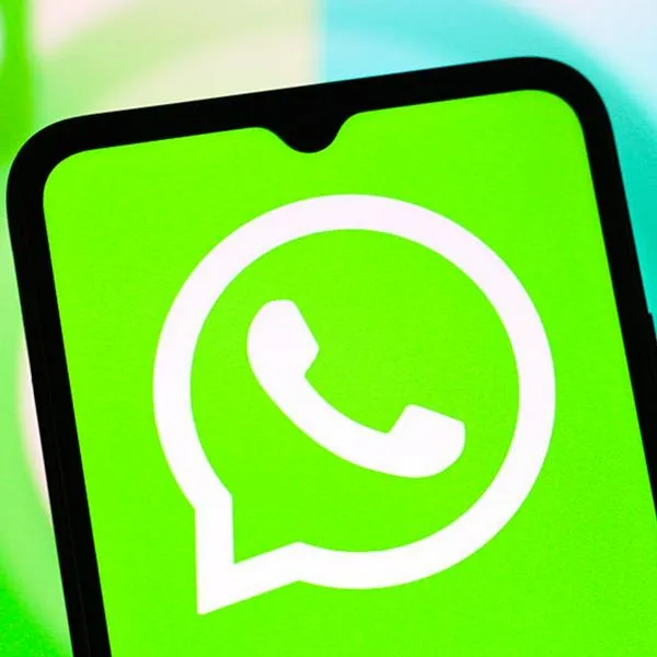 Avisan a dueños de celulares por lío con WhatsApp: aplicación no les corre