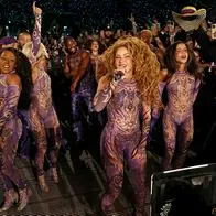 Alerta por posible brote de sarampión en concierto de Shakira en EE. UU.