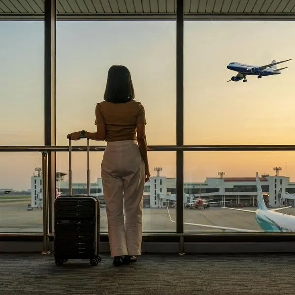 Aeropuerto de Madrid (España) limita el acceso nocturno a viajeros: dan razón