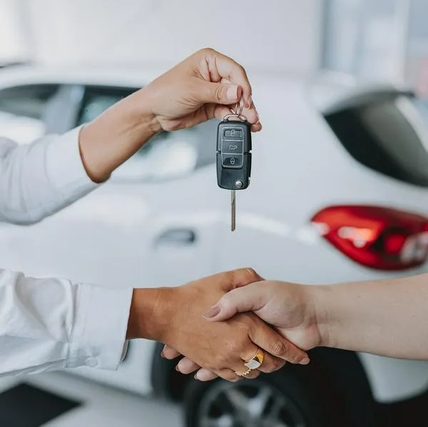 Negocio de venta de un carro