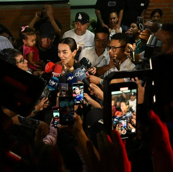Preocupación por la mamá de Lyan, Angie Bonilla, ya que no responde llamadas ni mensajes, luego de la liberación del niño. 