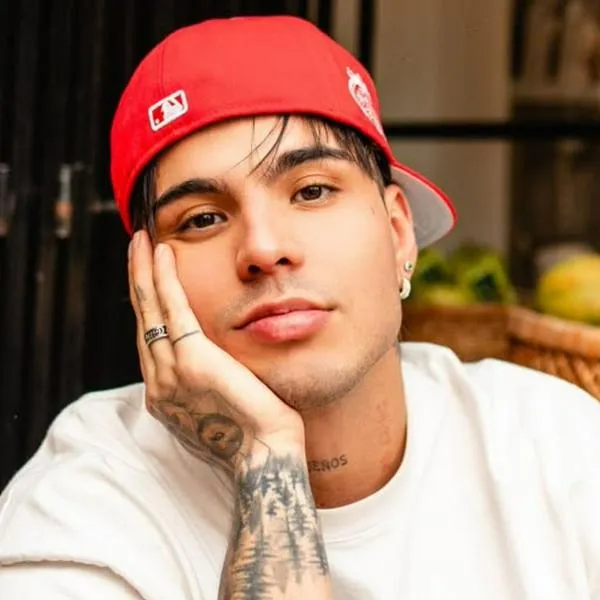 Sebastián Villalobos ya es papá y mostró la primera imagen de su hija Isla