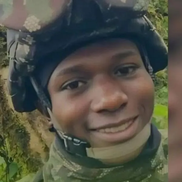Soldado murió apuñalado en Medellín: su pareja lo atacó en su propia casa