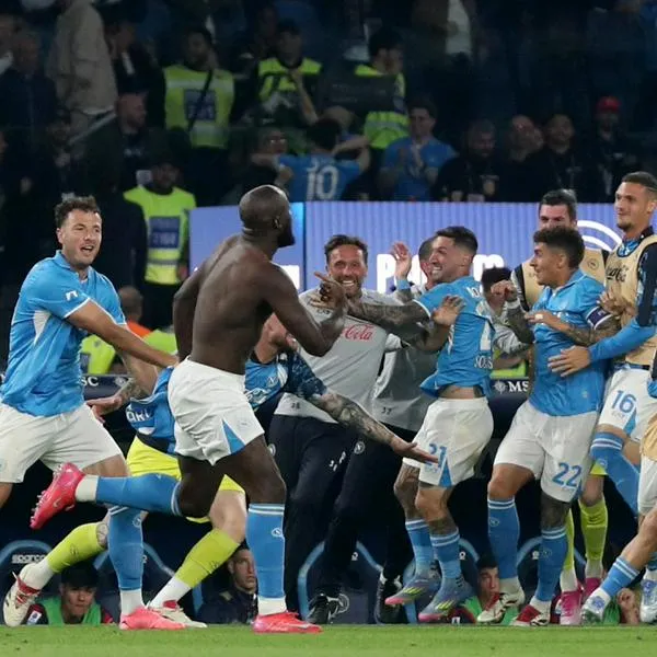 Romelu Lukaku celebrando el gol para ganar la Serie A de Italia
