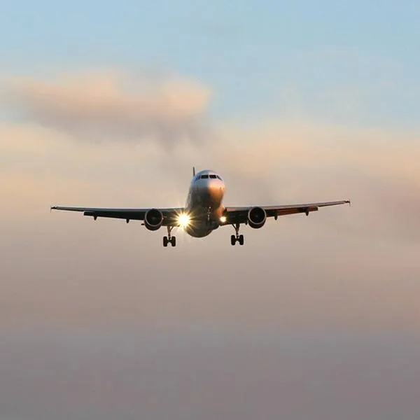 Revelan últimas palabras de piloto de avioneta que se chocó en California