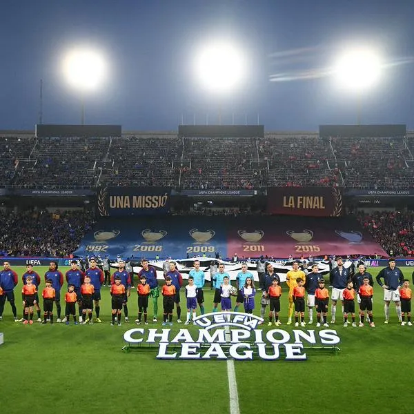 Formación del Barcelona e Inter en Champions League, en nota sobre qué dice el himno del torneo