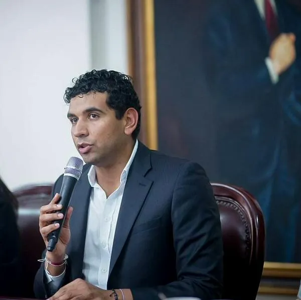 Racero aseguró que todo era falso.