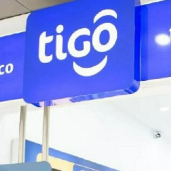 Clientes de Tigo y Movistar reciben noticia grande por futuro de empresas