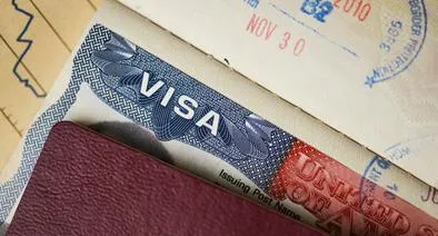 Visas para estudiantes son canceladas.
