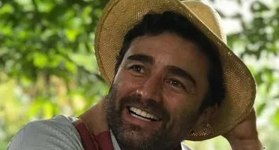Actor Andrés Toro publicó fotos en EE. UU. de su nueva vida con su familia