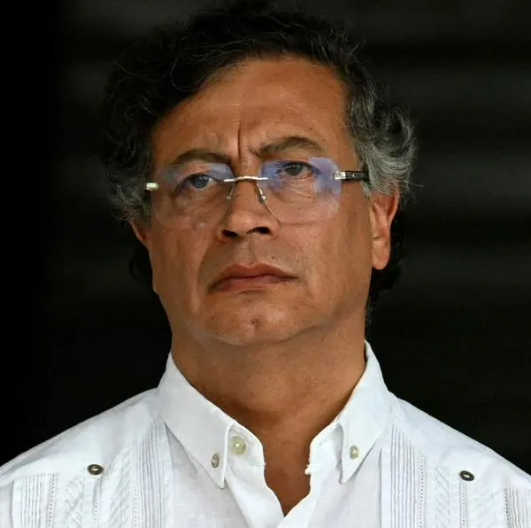 Gustavo Petro anunció que buscará una convocar consulta popular aún si se aprueba la reforma laboral en el Senado este marte 27 de mayo.