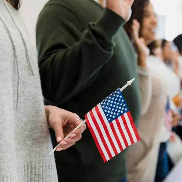 Gobierno de Colombia ayudará a estudiantes, luego de que Trump revocara visas