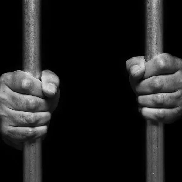 Condena contra reconocido cirujano.