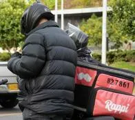 Trabajadores en Colombia de Rappi o Uber deberán pagar pensión y salud