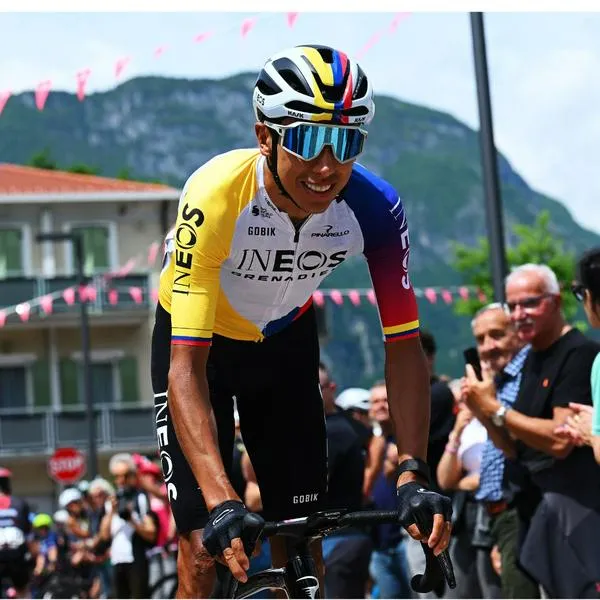 Cuánto ganaría Egan Bernal en el Giro de Italia si queda entre los 10 primeros