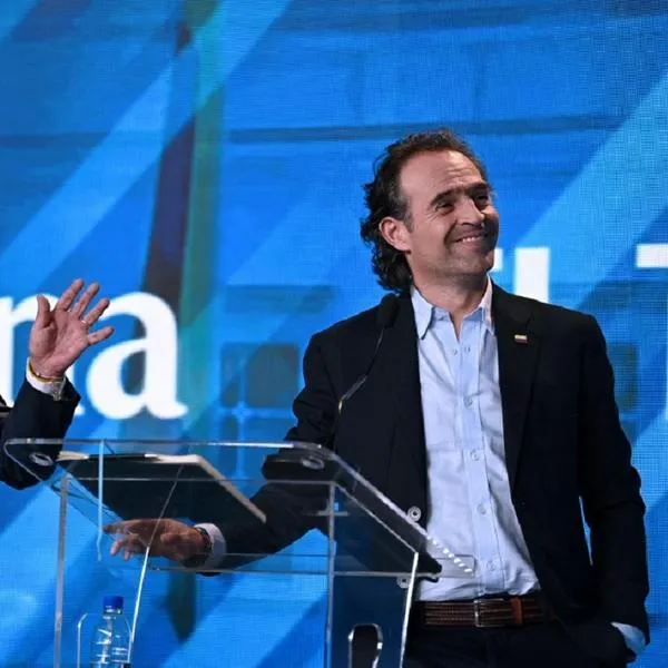 Gustavo Petro en un debate de elecciones presidenciales (2022) contra Federico Gutiérrez, quien demandará al Gobierno del actual mandatario
