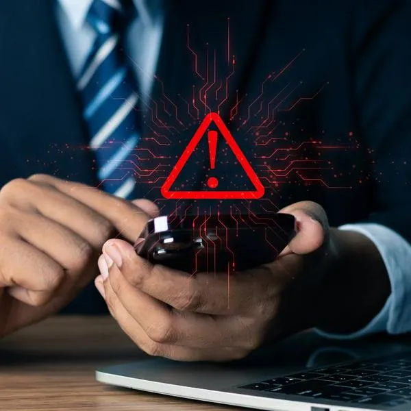 Qué debe evitar cuando utiliza red wifi pública: aviso a trasferencias bancarias