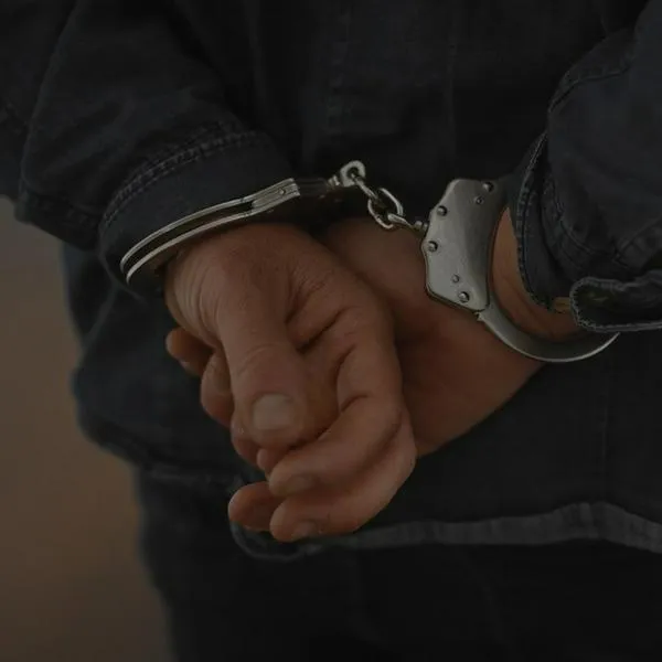 Profesor que habría abusado de estudiantes en colegio de Bogotá fue detenido