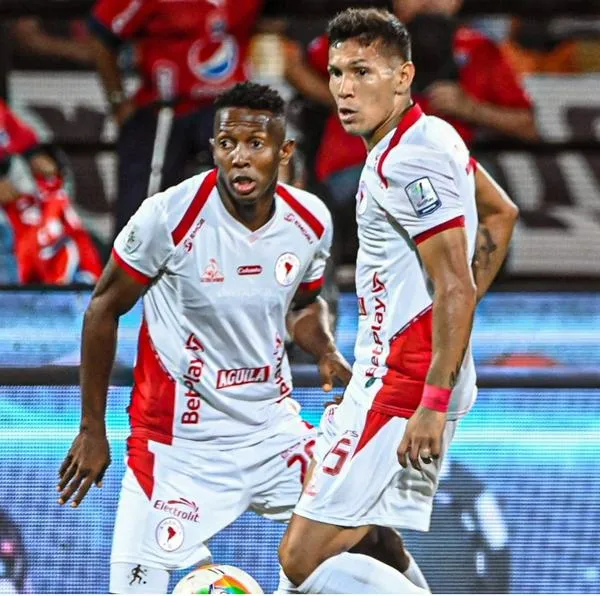 Tabla de posiciones grupo A de Liga BetPlay con Junior, Medellín, América