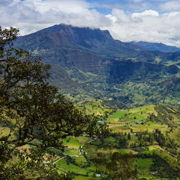 Reportan 19 personas perdidas en páramo de Choachí; hay dos niños entre el grupo