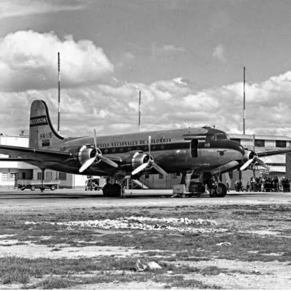 ¿Cuál fue el primer aeropuerto de Bogotá? No fue El Dorado y así se veía