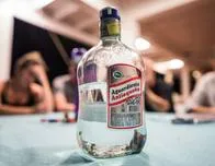 Fábrica de Licores de Antioquia dice que no ha podido entrar a territorios 