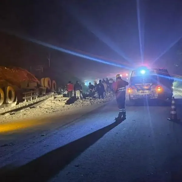 Grave accidente de tractomula en Bogotá paraliza la vía al Llano: hay cierre total
