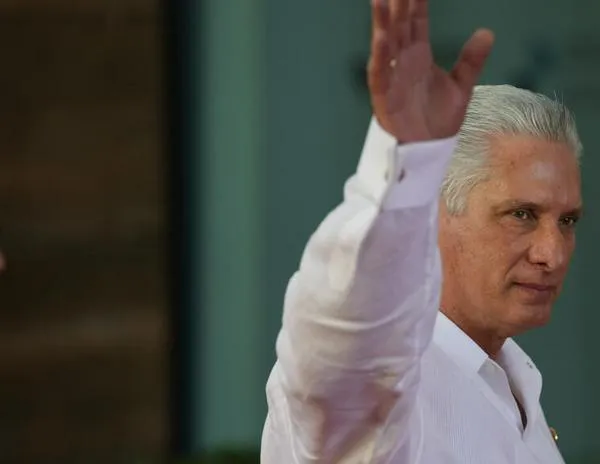 Los cubanos rechazan el aumento de las tarifas de Internet