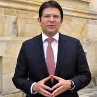 Atentado a Miguel Uribe Turbay: Fundación Santa Fe entrega parte médico y habla de estado crítico del senador del Centro Democrático.