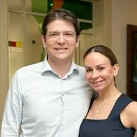 Desgarrador mensaje de la esposa de Miguel Uribe sobre su salud: "Necesita un milagro". El candidato ha sido sometido a varios procedimientos. 