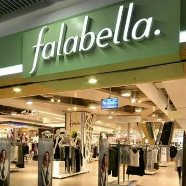 La Organización Corona anunció venderá su participación minoritaria en Falabella Colombia, Banco Falabella, Seguros Falabella y ABC de Servicios.