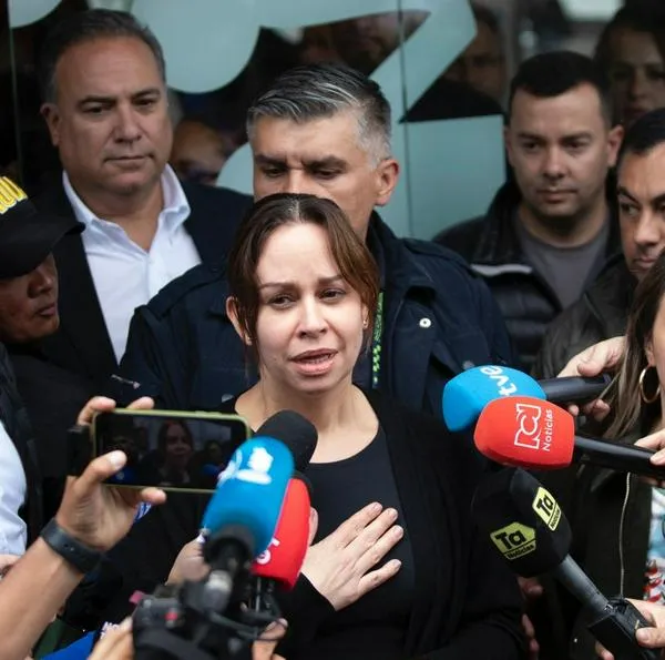 Esposa de Miguel Uribe, María Claudia Tarazona, dio un esperanzador mensaje y pide que "ningún colombiano pase por esto". Hizo un llamado al Gobierno 
