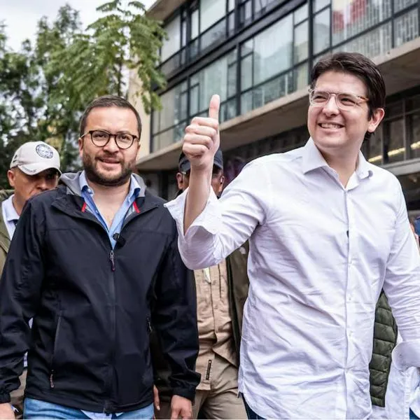 Concejal que estaba con Miguel Uribe en atentado le pidieron la camineta blindada que hace parte de su equipo de escoltas. La UNP le hizo petición. 