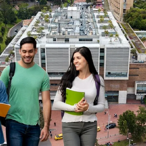 Universidad de Los Andes y estudiantes, en nota sobre nueva carrera de la institución