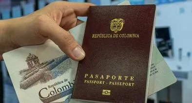 ¿Cuál es la multa por no sellar el pasaporte en Colombia? En qué casos no