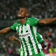 Andrés Felipe Román, jugador de Atlético Nacional que se desplomó durante el partido contra Santa Fe el 12 de junio