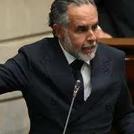 Benedetti fue grabado en curul de un senador y habría intervenido en voto