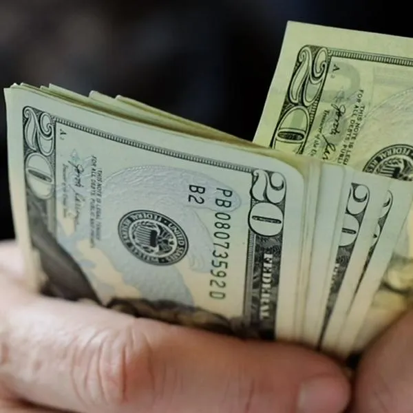 Dólar hoy en Colombia cierra semana con bajonazo notable y dan cómo sigue