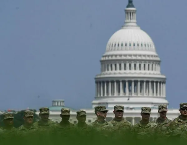 Trump prepara ostentoso desfile militar en medio de fuerte polarización