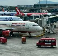 Otro avión en India tuvo problemas al despegar y tuvo que regresar al aeropuerto